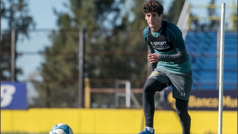 Tanlongo no podrá viajar a Francia con el seleccionado juvenil.