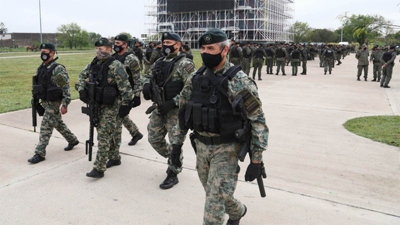 El gobierno nacional todavía debe buena parte de la promesa al intendente y al gobernador. 