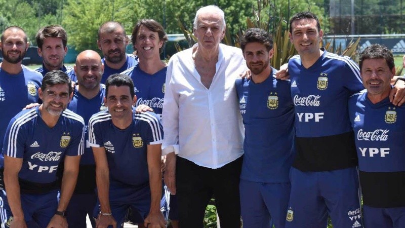 Cesar Luis Menotti elogió a todo el cuerpo técnico de la selección argentina.