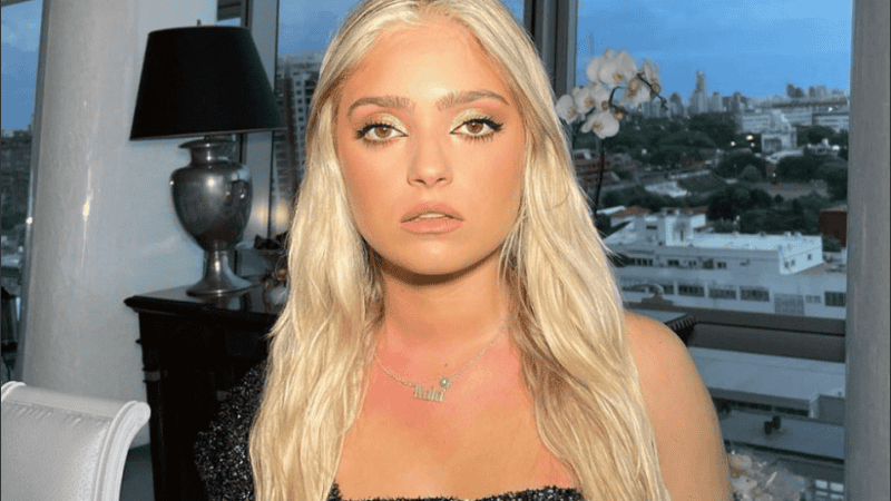 La joven comenzó a incursionar en la música a los cinco años.