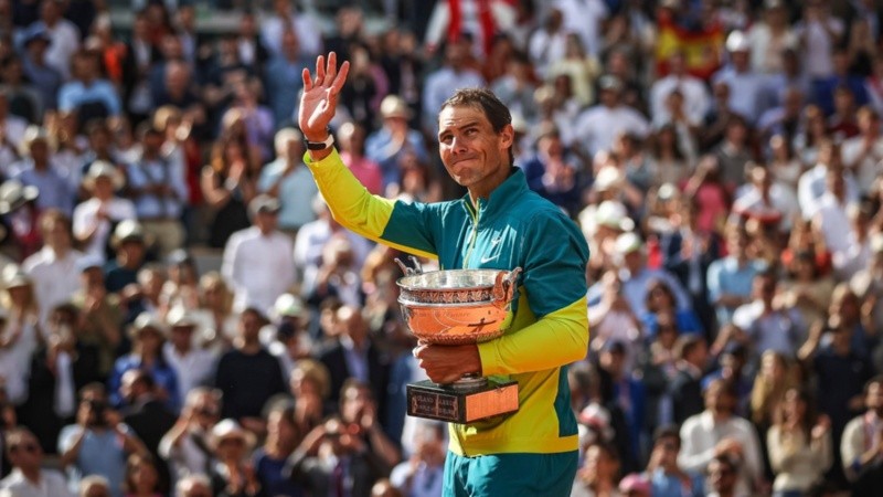 Rafa Nadal se llevó el trofeo de Roland Garros por 14ª vez