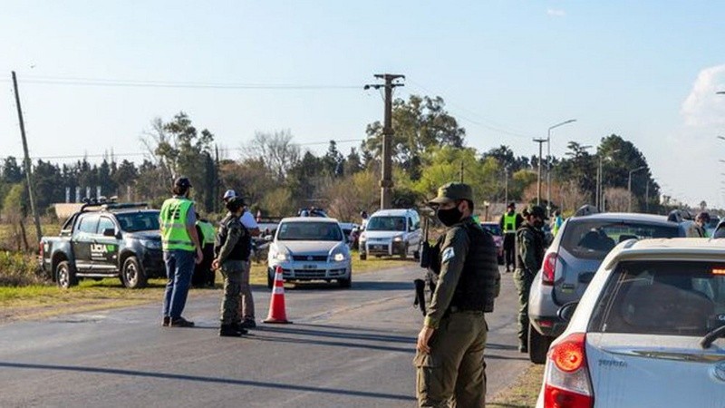 El comando radioeléctrico de Gálvez detuvo a un vehículo que iba camino a la Unidad Penitenciaria Nº11.
