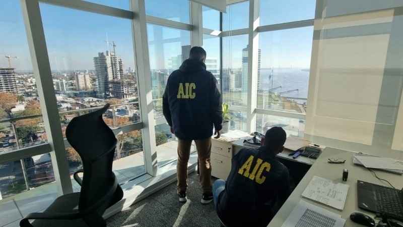 Allanamientos este lunes en las oficinas de Renvoa en Puerto Norte