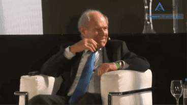 Broun en el foro por los 20 años de AEA.