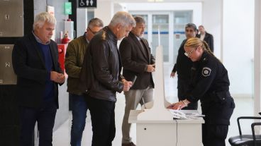 Directivos de Vicentin, imputados por estafa, en el Centro de Justicia Penal de Rosario.