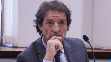 "No puede ser que el fiscal reciba miles de llamadas de autoridades políticas y judiciales para que se dedique solamente a una causa".