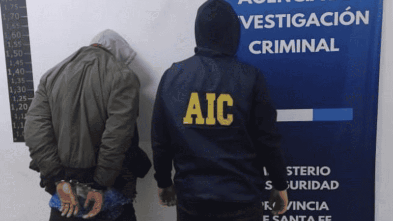 El joven de 24 años se suma a otros de 28 y 27 que ya estaban detenidos por la misma causa.