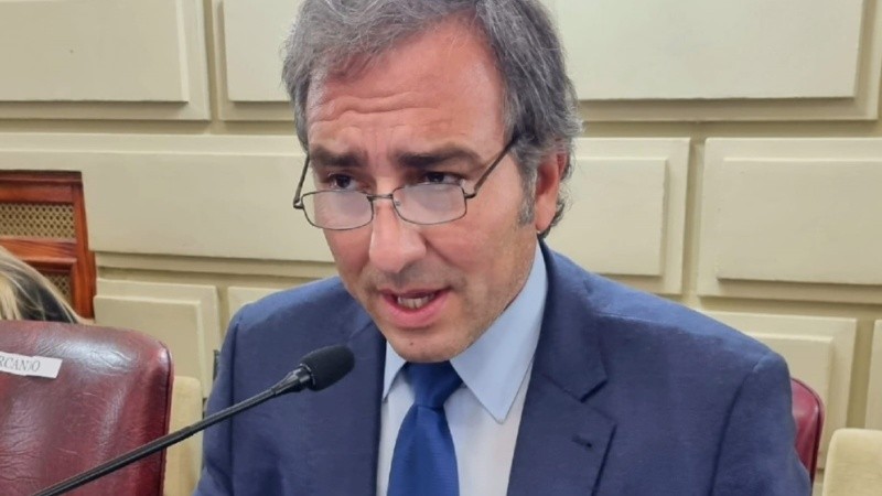 Martínez le reclamó celeridad al gobernador Perotti frente a las balaceras.