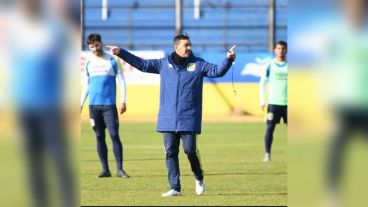 Pirulo dirigió el entrenamiento de este miércoles en Arroyo Seco.