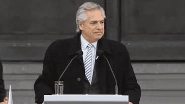 Alberto Fernández durante su discurso por el 20 de junio.