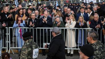 El desfile le puso color a la mañana.