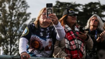 Ex combatientes de Malvinas de todo el país desfilaron en Rosario por el Día de la Bandera.