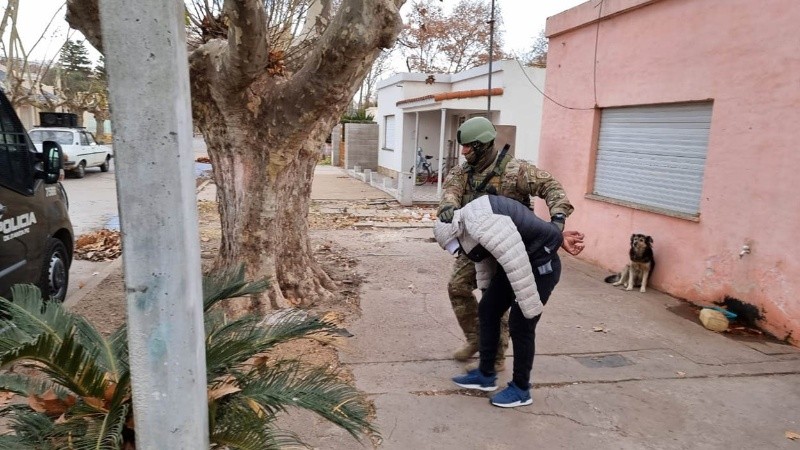 Uno de los detenidos fue aprehendido en la localidad de Bigand,