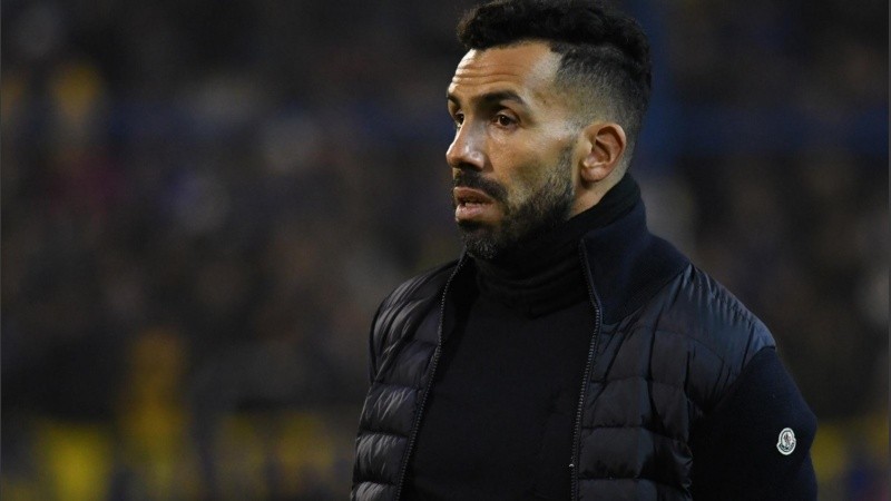 Un dirigente de la Asociación de Técnicos volvió a poner la lupa sobre el título habilitante de Tevez.