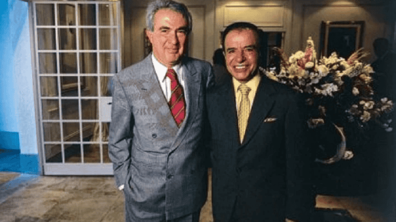 Kohan formó parte del gabinete de Carlos Menem.