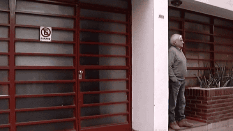 Los delincuentes abordaron al dueño de la casa de calle Ricchieri al 900.