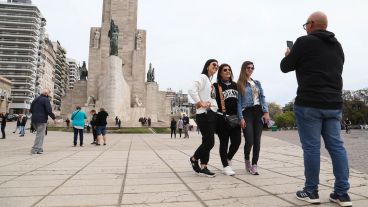 Los turistas que llegan a Rosario no pueden disfrutar de las vistas desde el mirador del Monumento.