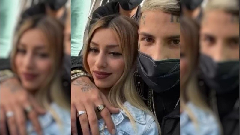 L-Gante junto a Tamara Báez y la hija de ambos, Jamaica.