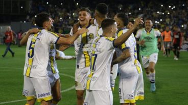 El festejo canalla tras el clásico rosarino.