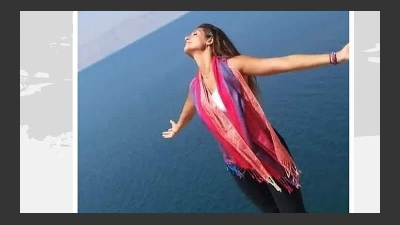 La joven profesora de danzas árabes está con respirador y su pronóstico es reservado.