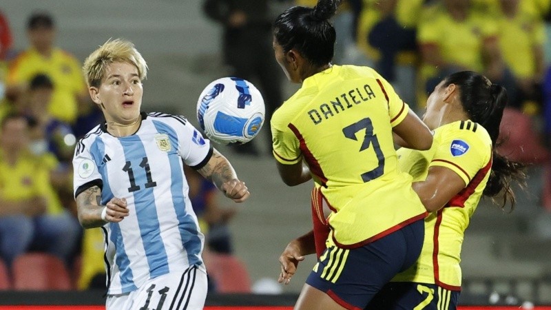 En el estadio hubo más de 14 mil personas