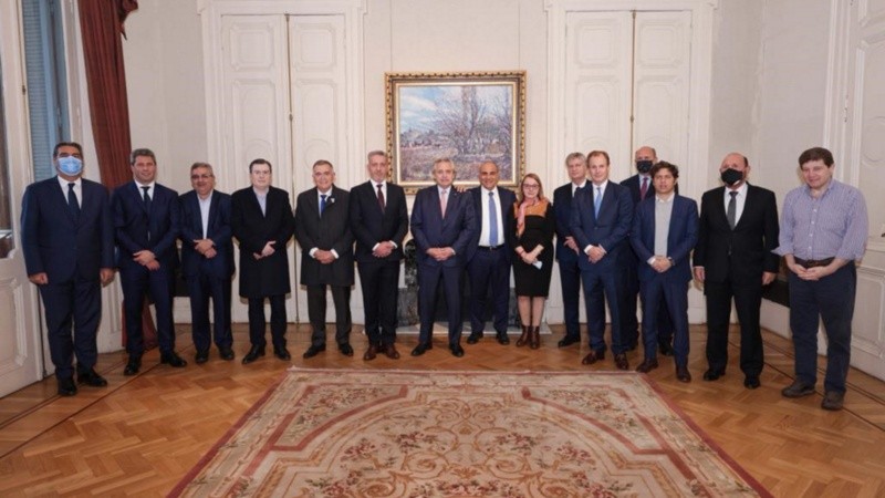 Los gobernadores mantuvieron un encuentro con el presidente de la Nación.