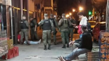 Gran despliegue en Crespo al 500, cerca del Patio de la Madera.