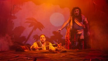 La obra "Hombre enterrado" presenta cinco funciones en el teatro del CC Parque de España