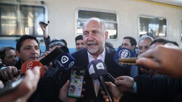 El tren conectará Cañada de Gómez con Rosario en 2 horas.