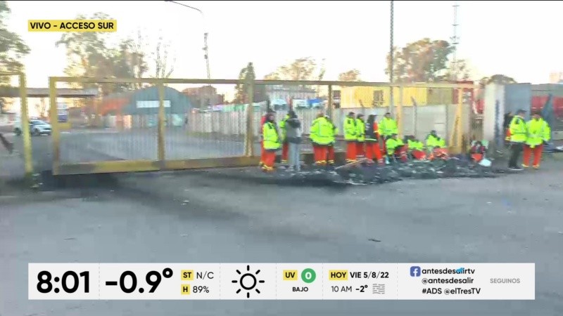 El conflicto del puerto, cubierto esta mañana en la pantalla del El Tres.