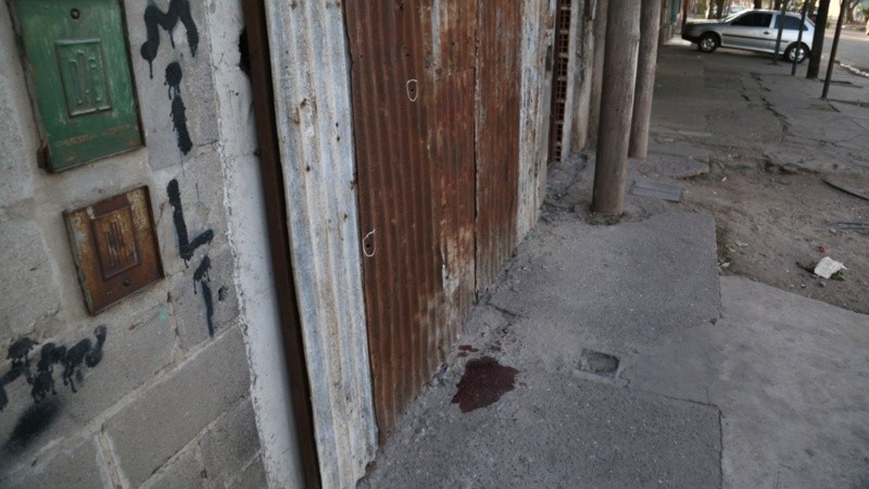 El ataque generó conmoción en el barrio.