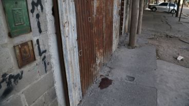 El ataque generó conmoción en el barrio.