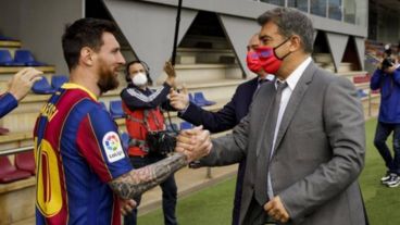 "No voy a hablar más de Messi porque es jugador del PSG; sólo diré que tenemos una deuda moral con él y hablar puede ir contra nuestras aspiraciones", dijo el presidente del Barcelona.