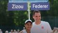 Federer siempre cumple: la leyenda del tenis no se olvidó de la promesa que le hizo a un chico hace 5 años
