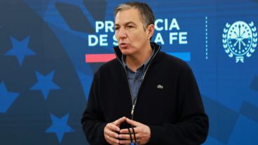 “Mal podría hacer la provincia en tomar una decisión en base a medidas de fuerza”, sostuvo.