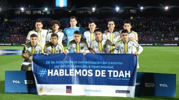 Los once titulares auriazules que salieron a la cancha frente a Tigre.