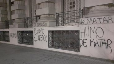 En la sede del gobierno provincial.