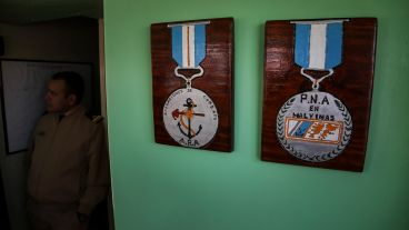 El barco estuvo en el teatro de operaciones de la guerra de Malvinas.