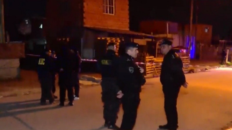 La Policía trabaja en French al 2000.