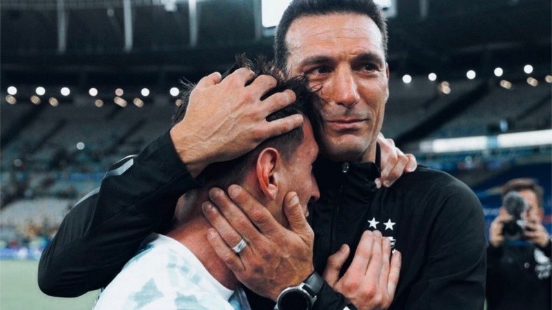 El abrazo triunfal que los dos Lionel intentarán repetir en Qatar 2022