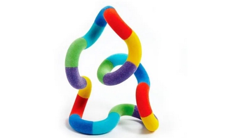 Los juguetes antiestrés son coloridos y maleables.