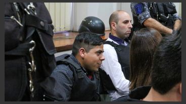 Popito Zalazar, junto al Pollo Bassi, en el debate en el que se discutió la autoría del crimen del Pájaro Cantero.