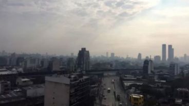 La quema de los humedales del Paraná "sólo importa cuando el humo llega a la Capital Federal".