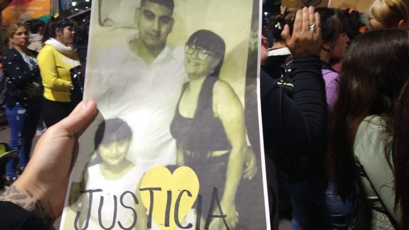 Rodrigo, Ainará y Ámbar fueron asesinados por error en mayo de 2022.