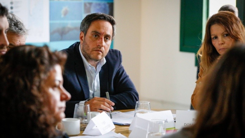 Cabandié en la reunión del Parque Nacional Ciervo de los Pantanos.