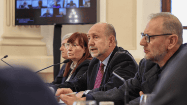 Para el Gobernador, la cantidad de días de paros dispuestos por los gremios fueron desmedidos.