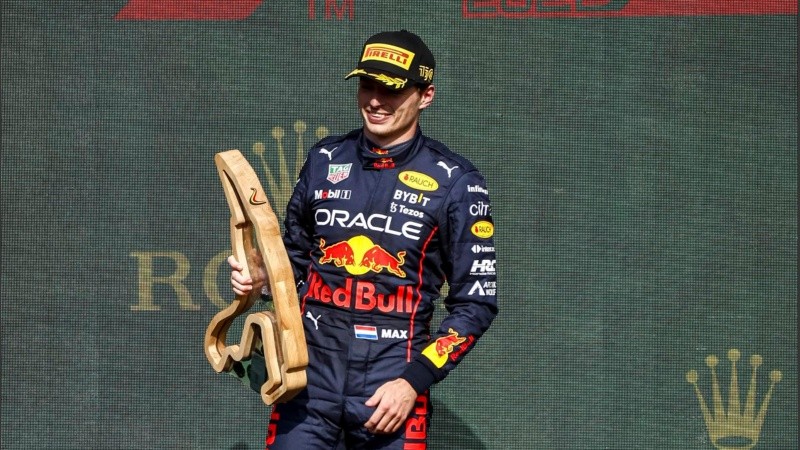 El piloto Max Verstappen celebra su triunfo en el Gran Premio de Bélgica.