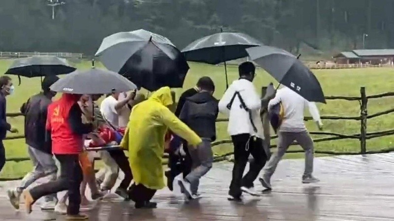 El sitio es conocido por sus praderas y sus montañas cubiertas de nieve.