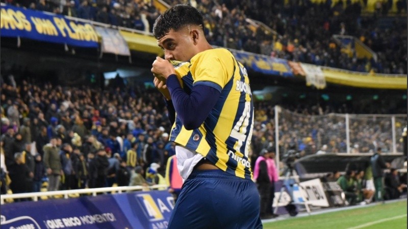 Buonanotte marcó su primero y hasta ahora único gol en Primera contra Sarmiento en el Gigante.