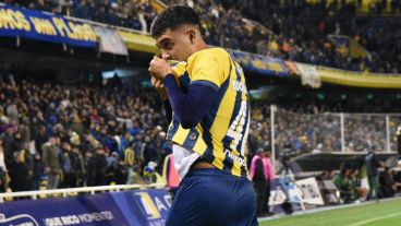 Buonanotte marcó su primero y hasta ahora único gol en Primera contra Sarmiento en el Gigante.